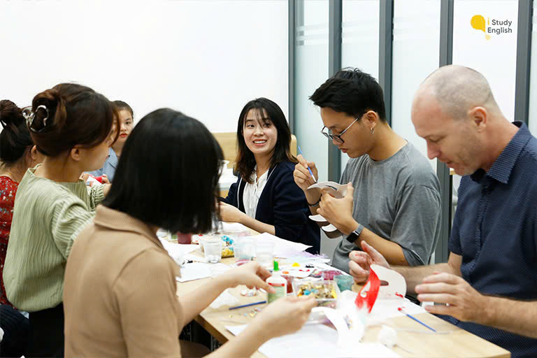 Thumbnail of z6487074087685_2c110eaa46d37fc7d2a4b818ed879dbf